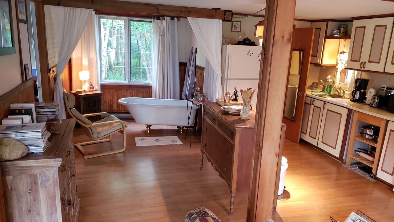 Photo of Bathroom in Saint Come