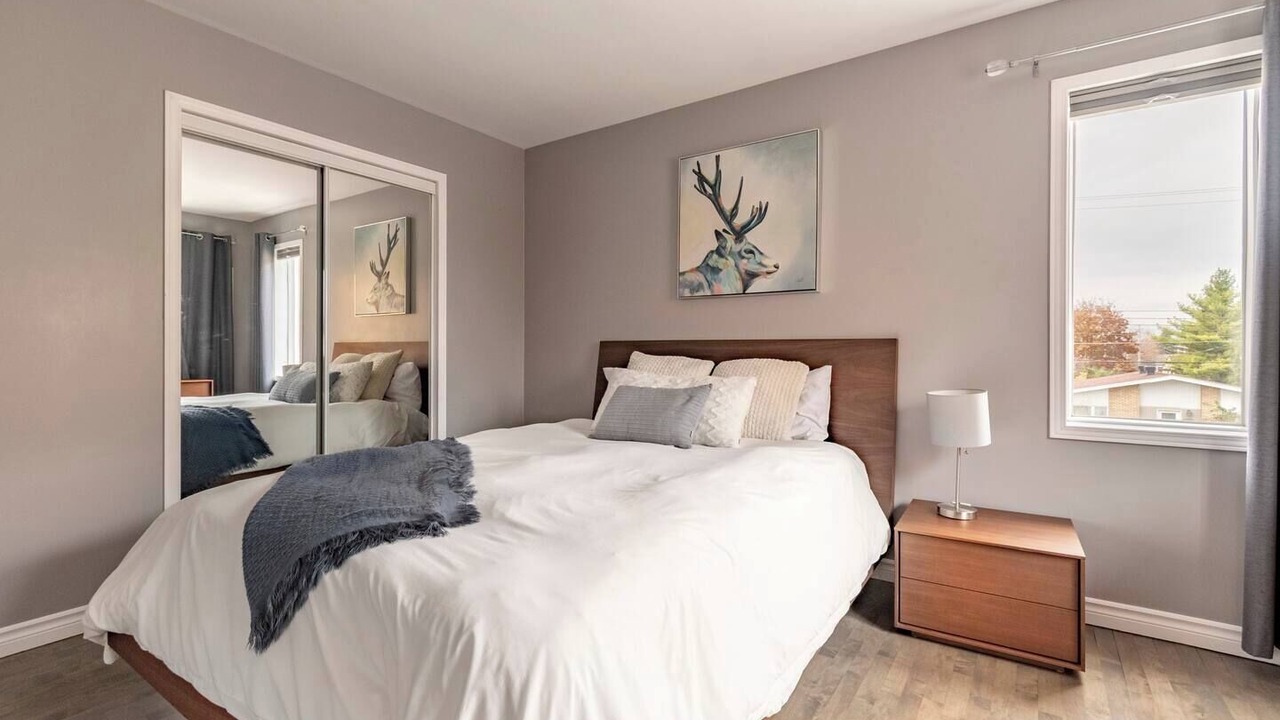 Photo of Bedroom in Bout-de-l'Ile