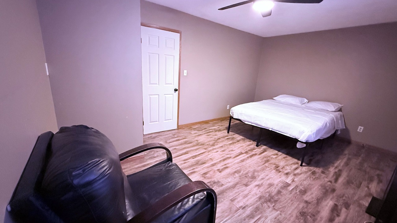 Photo of Bedroom in Belleville