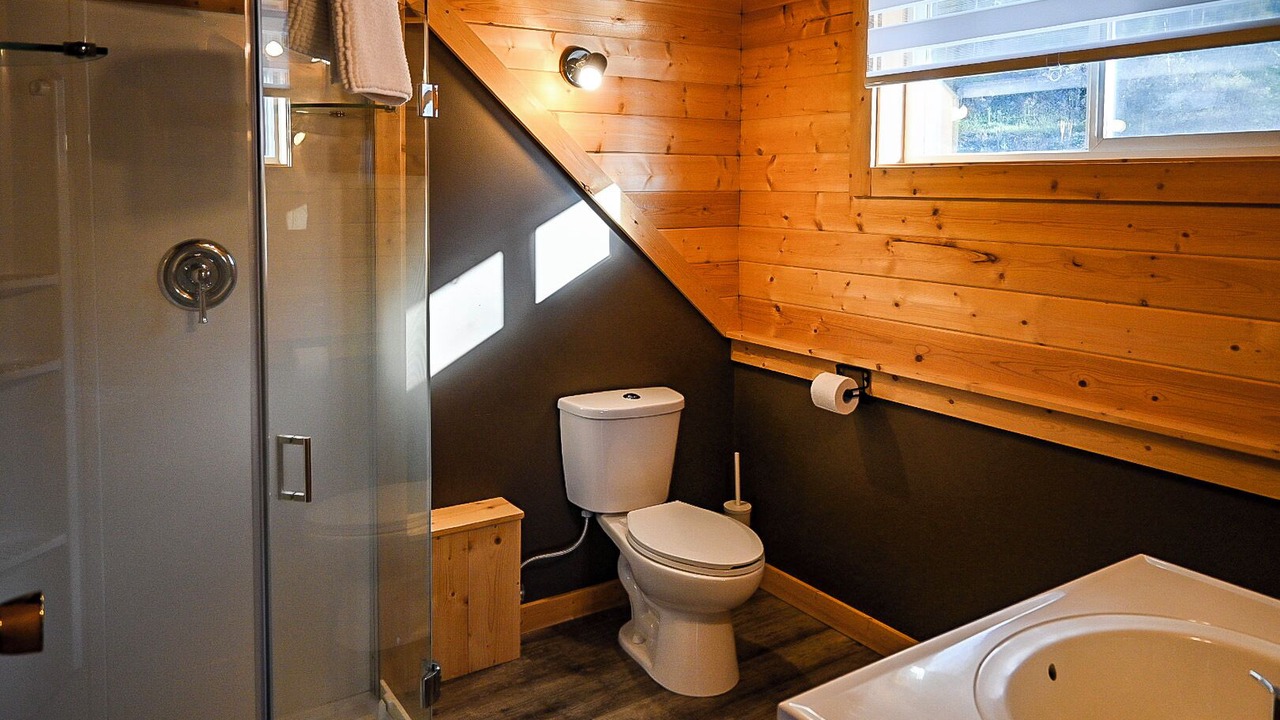 Photo of Bathroom in Parson