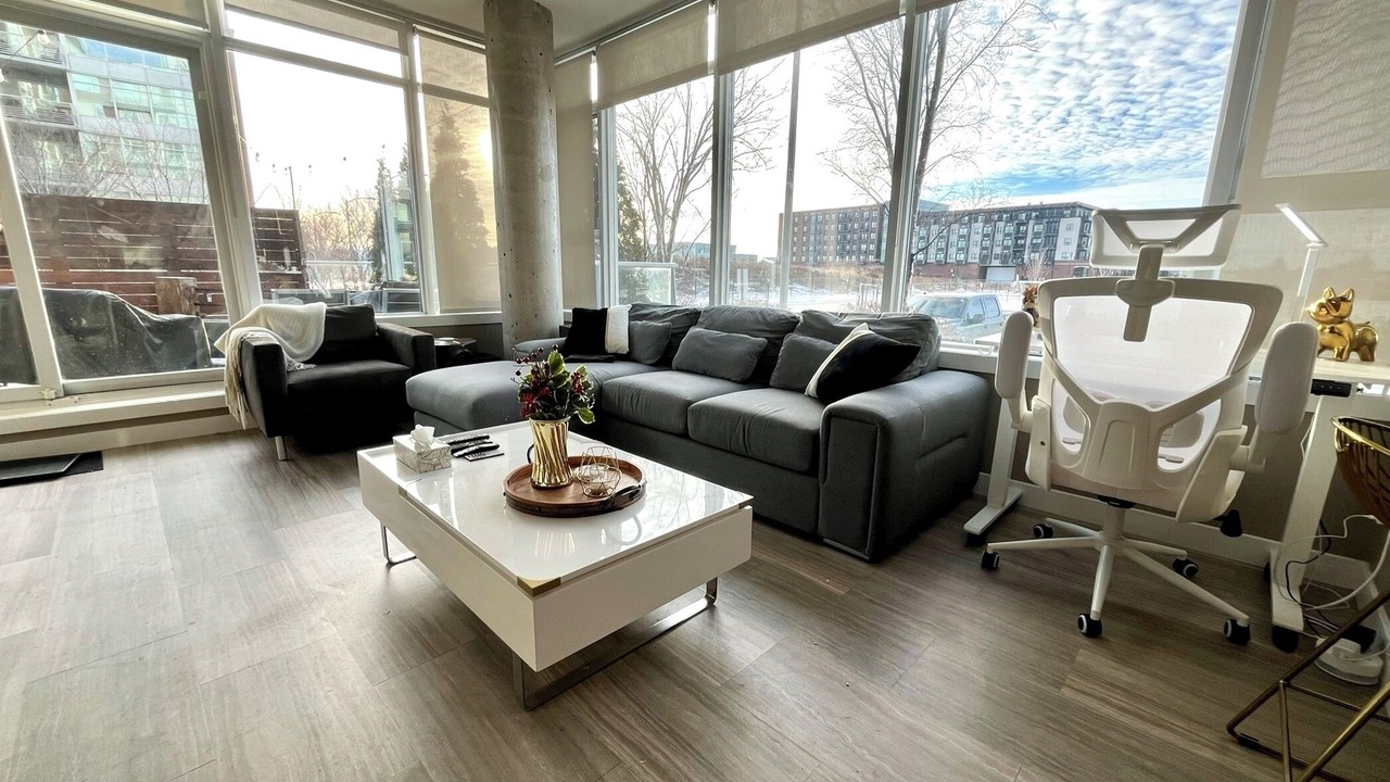 Photo of Livingroom in Southwest Edmonton