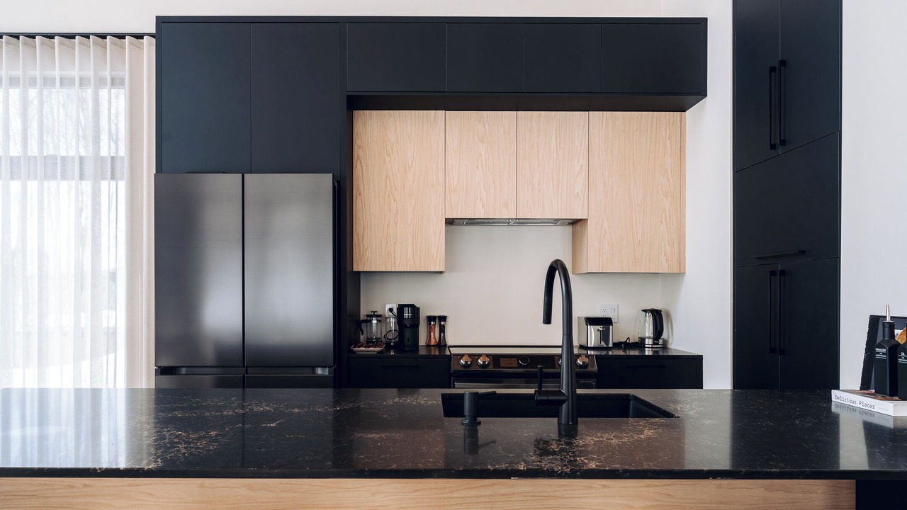 Photo of Kitchen in Val-des-Lacs