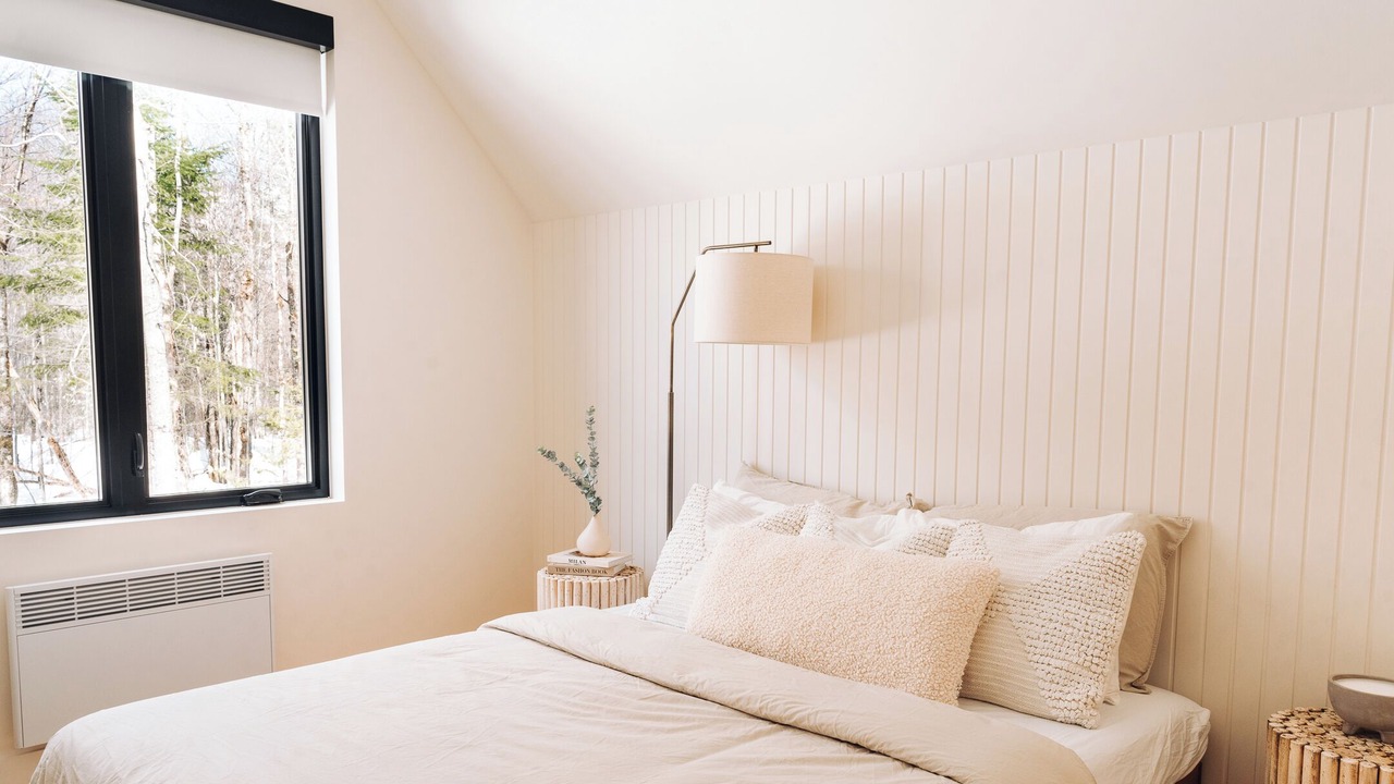 Photo of Bedroom in Val-des-Lacs