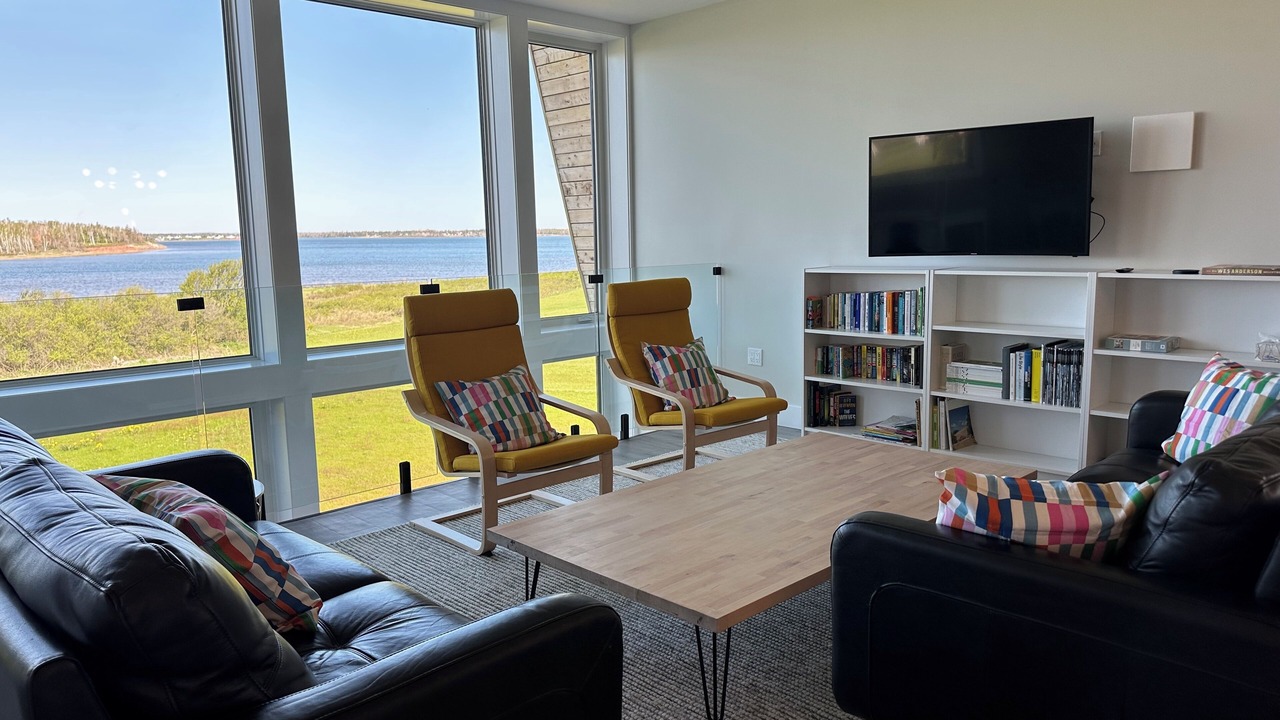 Photo of Livingroom in West Covehead