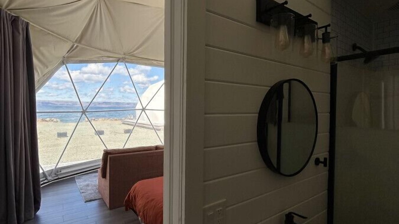 Photo of Bedroom in West Bay