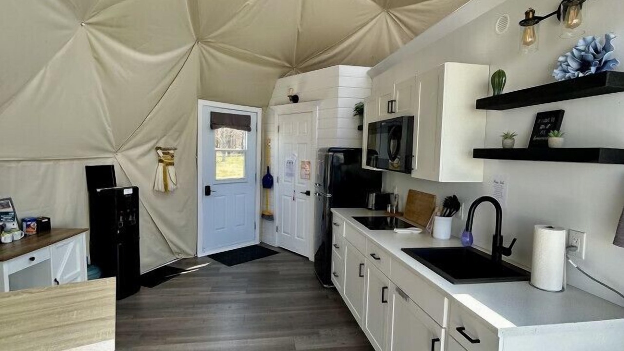 Photo of Kitchen in West Bay