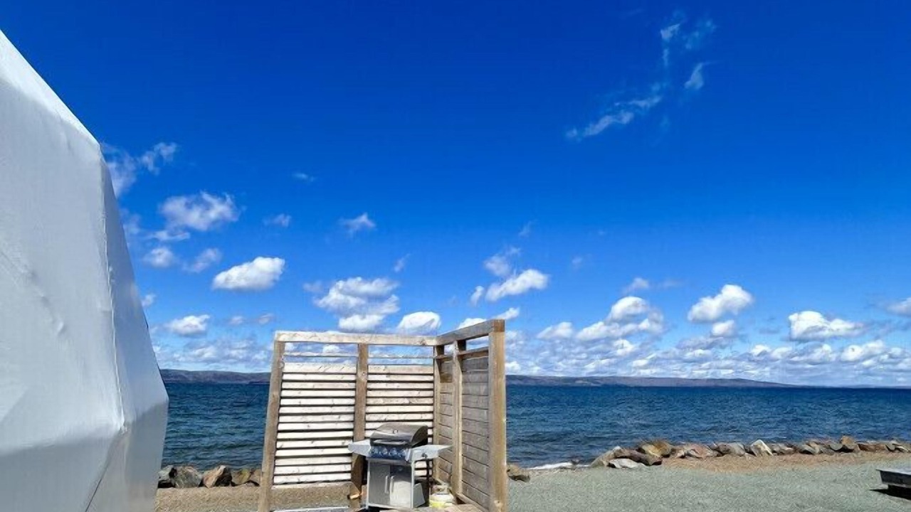 Photo of Patio Balcony in West Bay