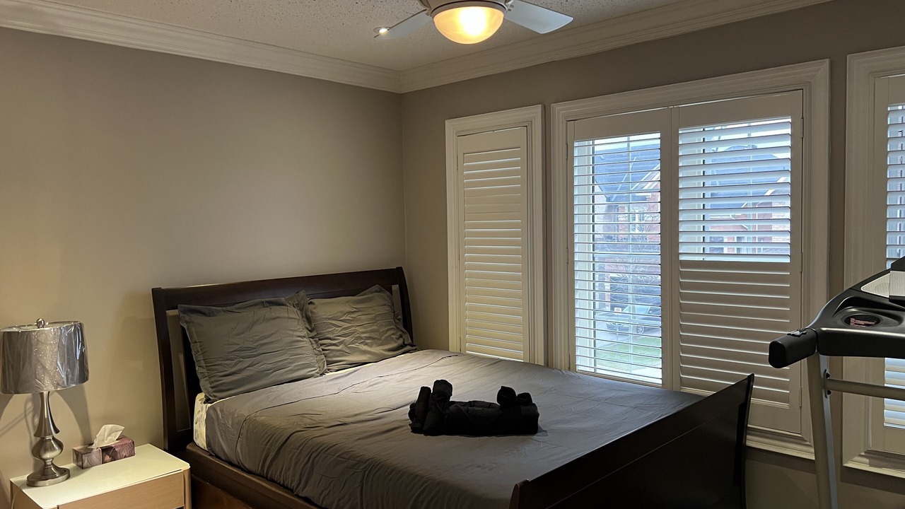 Photo of Bedroom in Churchill Meadows