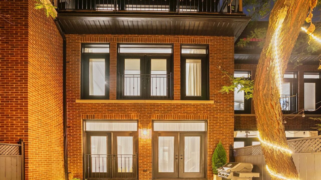 Photo of Patio Balcony in Yorkville