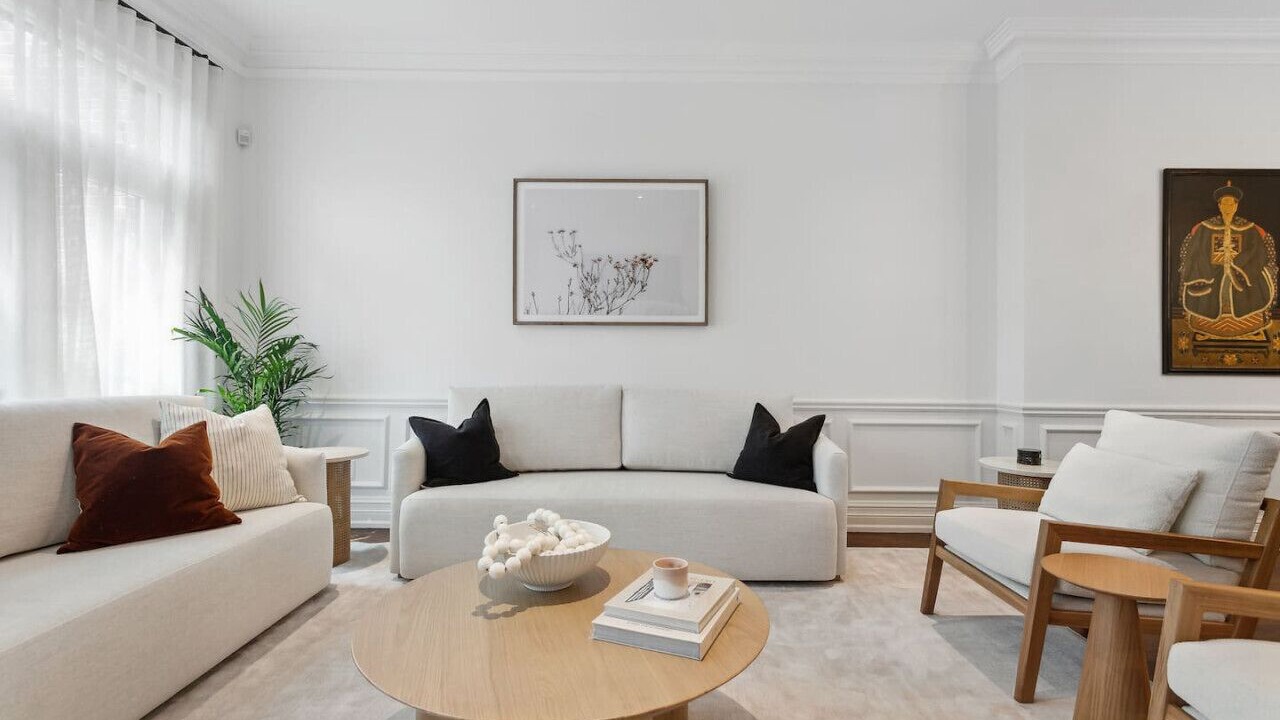 Photo of Livingroom in Yorkville