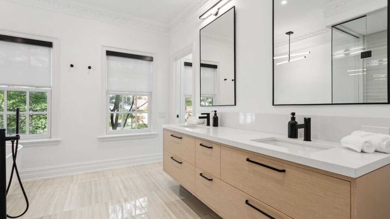 Photo of Bathroom in Yorkville