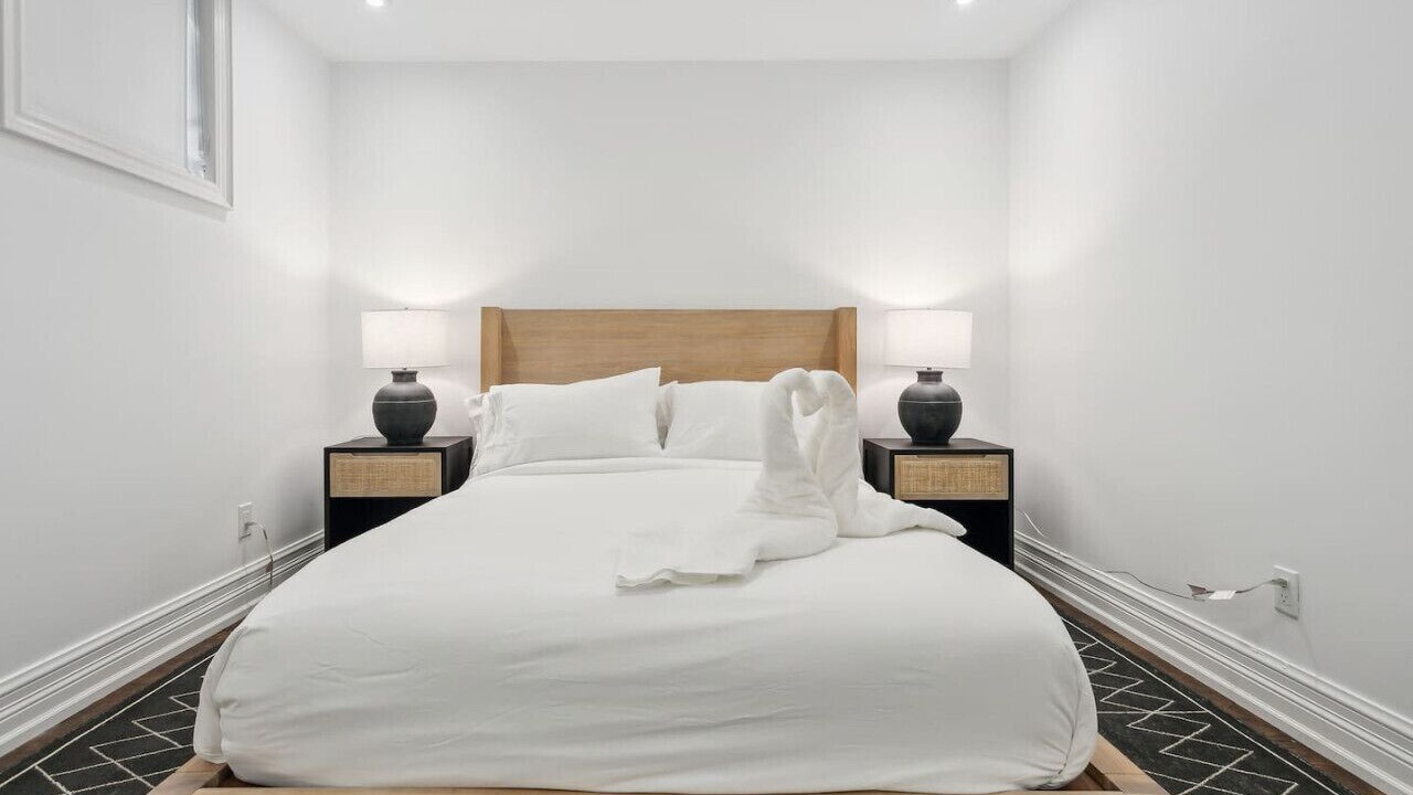Photo of Bedroom in Yorkville