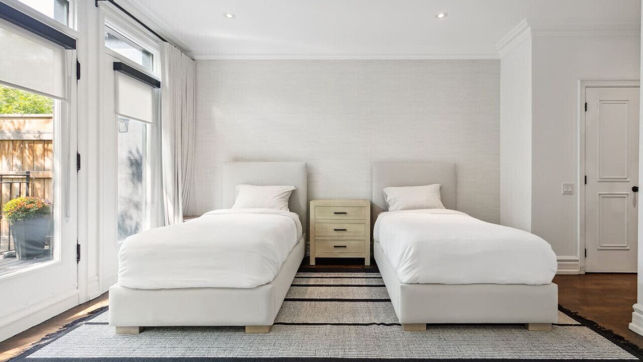 Photo of Bedroom in Yorkville