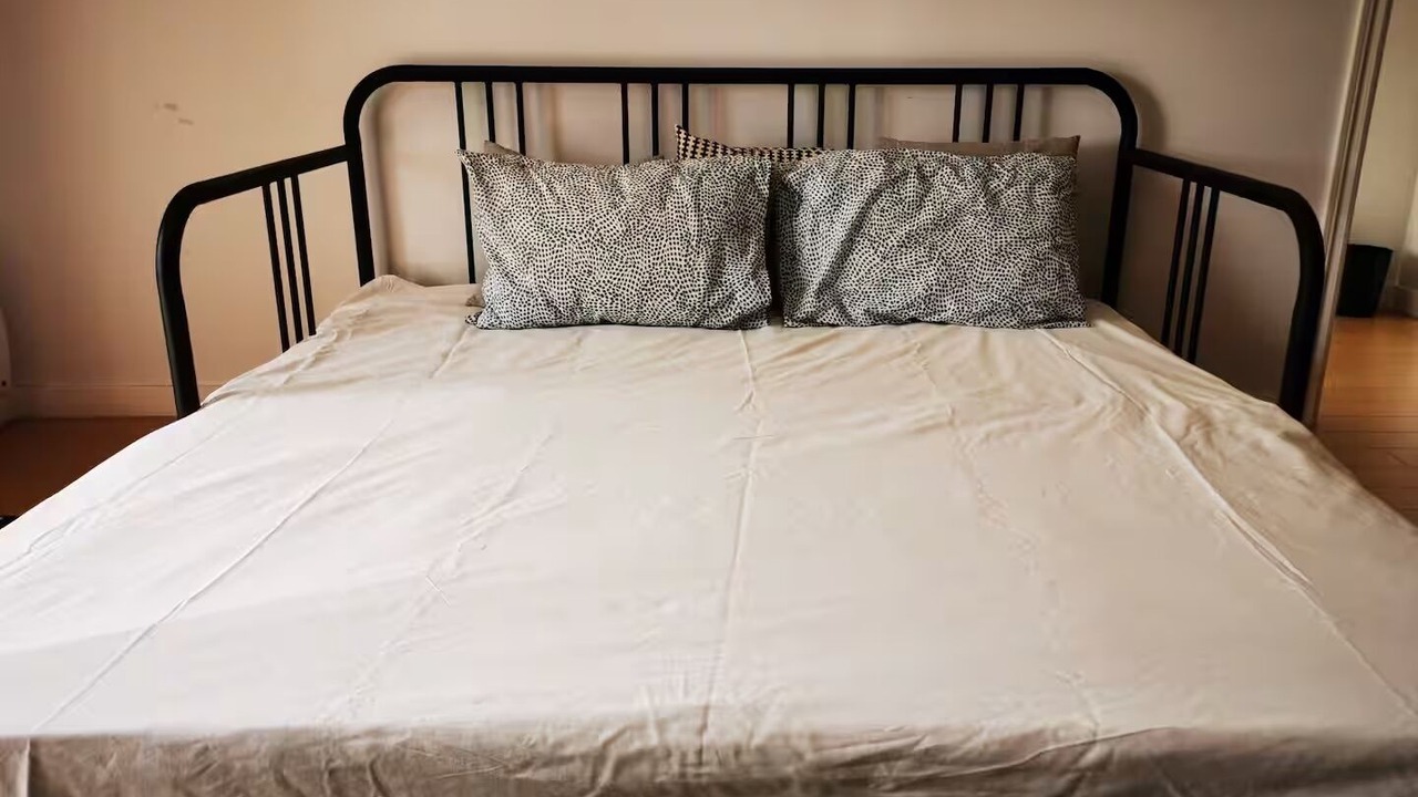 Photo of Bedroom in La Petite-Patrie