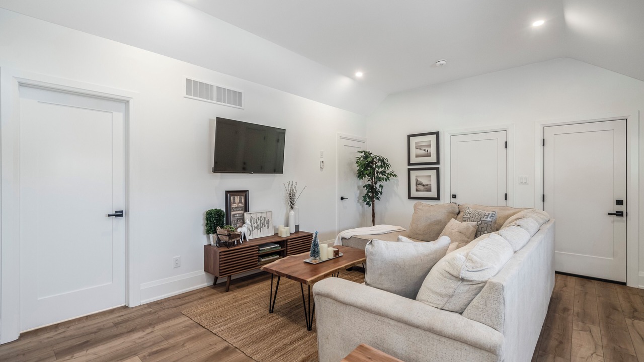 Photo of Livingroom in Cumberland Beach