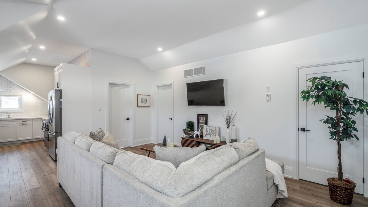 Photo of Livingroom in Cumberland Beach