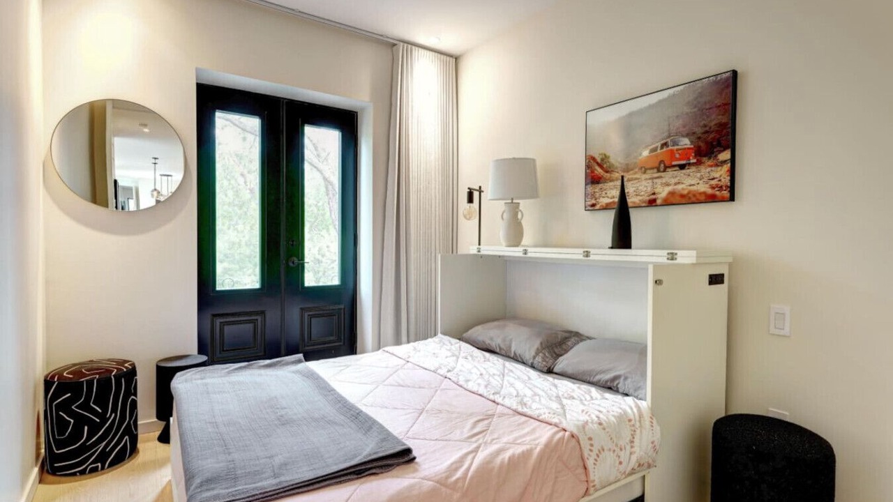 Photo of Bedroom in Plateau Mont Royal