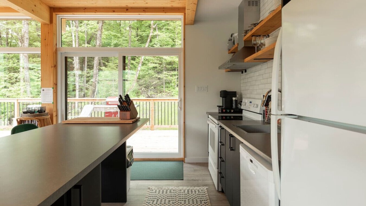 Photo of Kitchen in St-Adolphe-d'Howard
