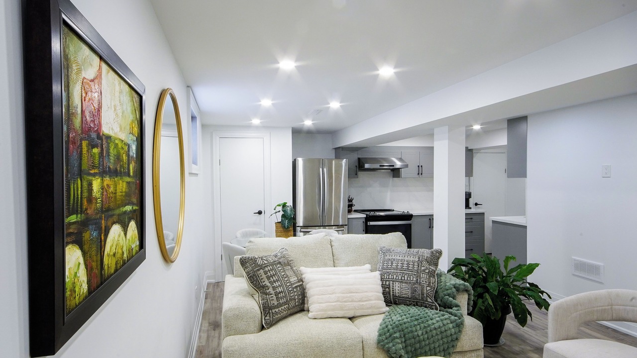 Photo of Livingroom in Brantford