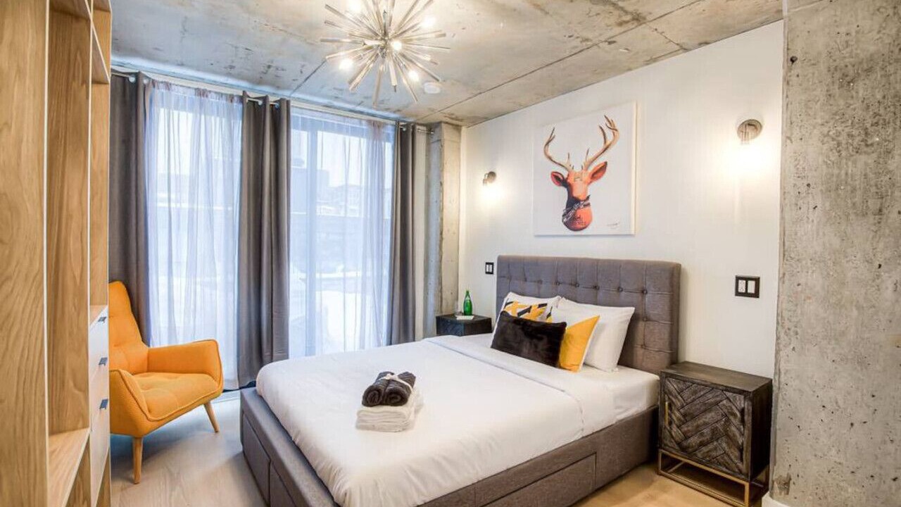 Photo of Bedroom in International District