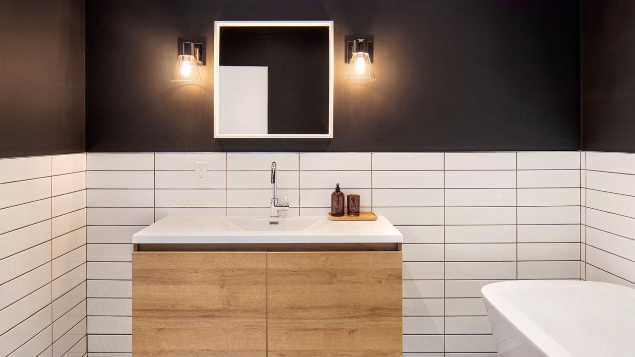 Photo of Bathroom in Saint Pierre d'Orleans