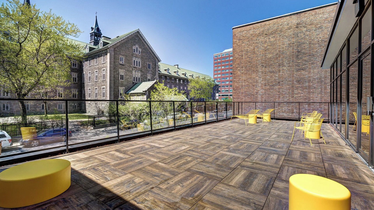 Photo of Patio Balcony in Downtown Montreal