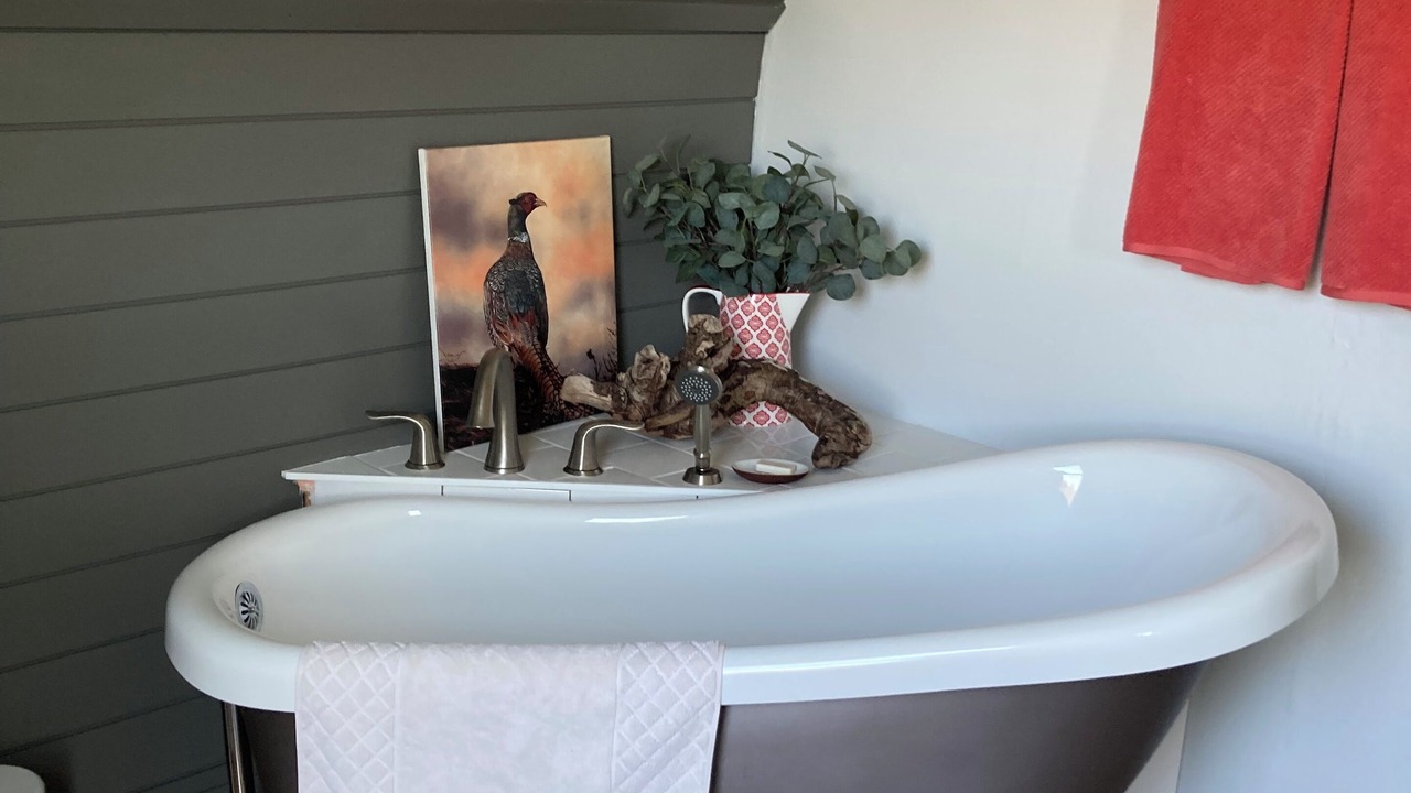 Photo of Bathroom in Spencers Island