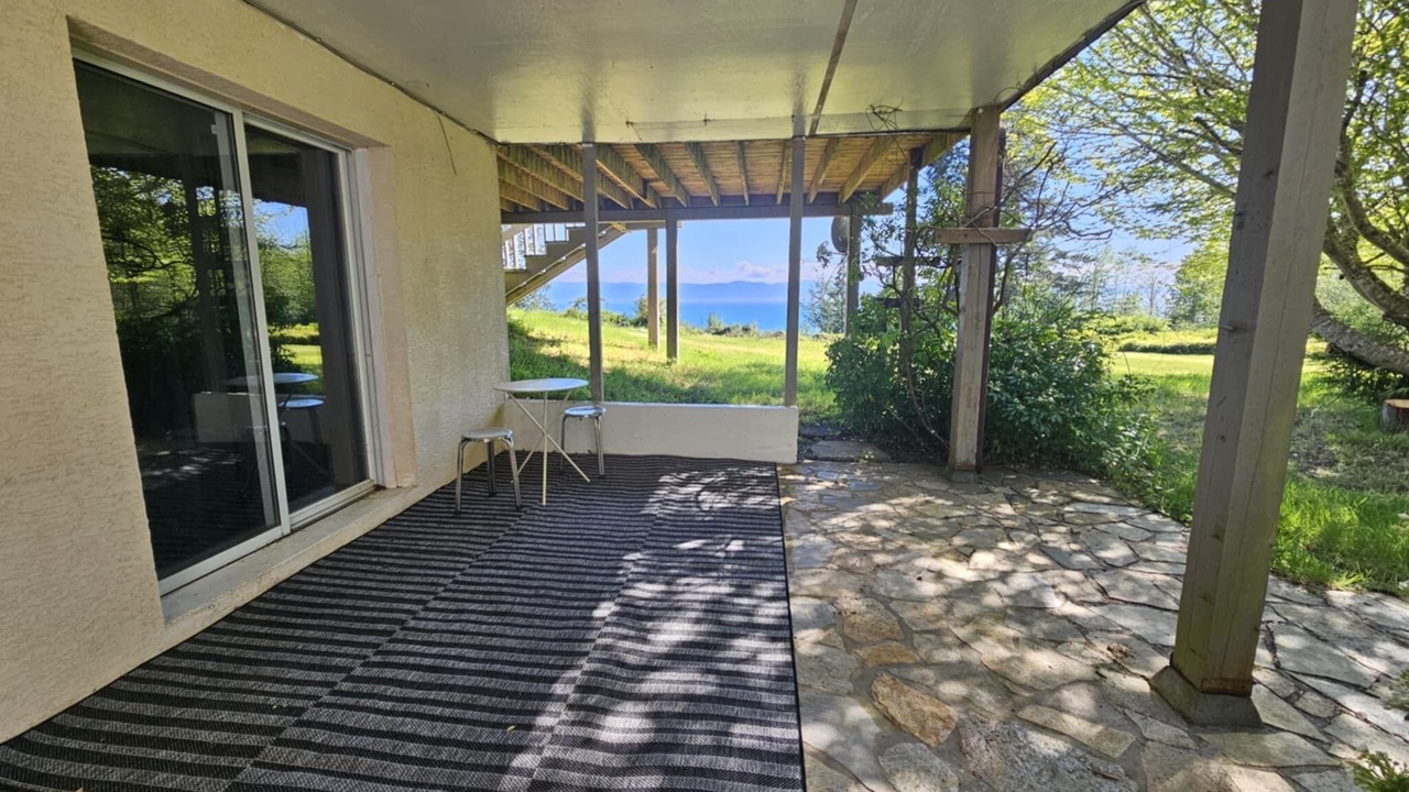 Photo of Bedroom in Juan de Fuca Electoral Area