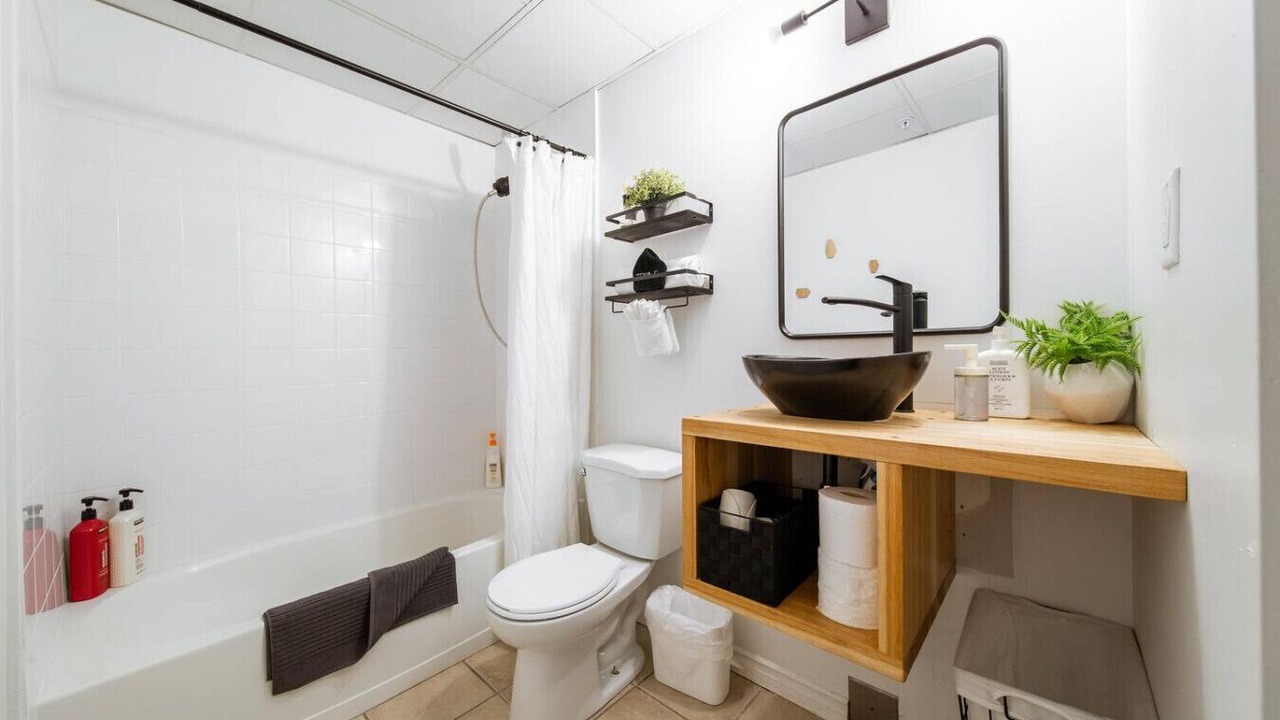 Photo of Bathroom in Downtown Edmonton