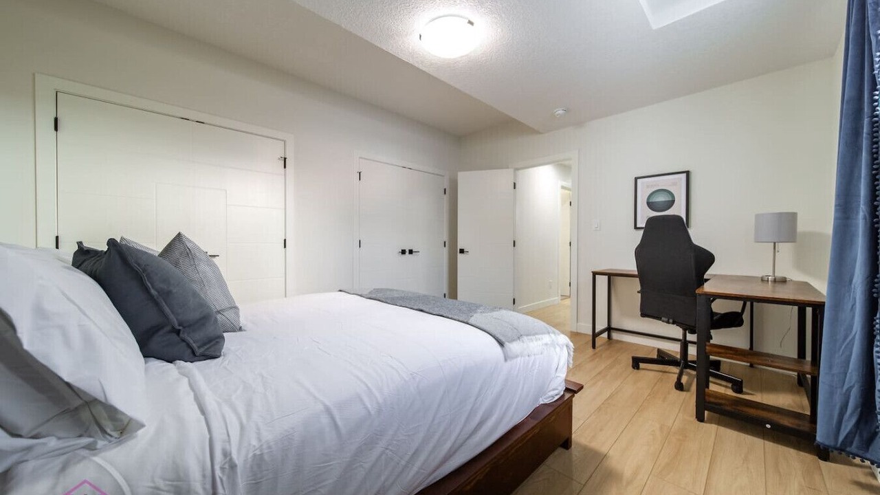 Photo of Bedroom in Jasper Place