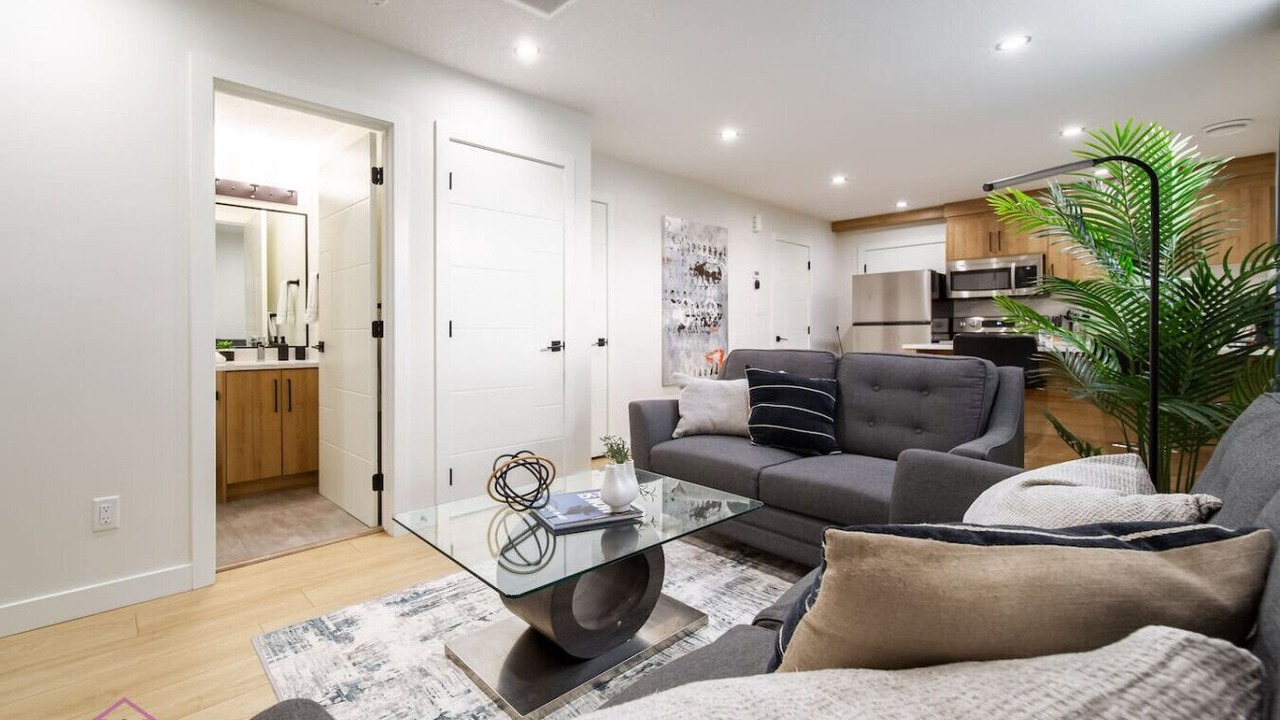 Photo of Livingroom in Jasper Place