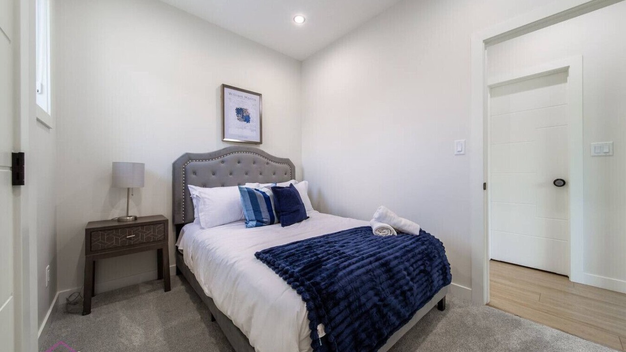 Photo of Bedroom in Jasper Place