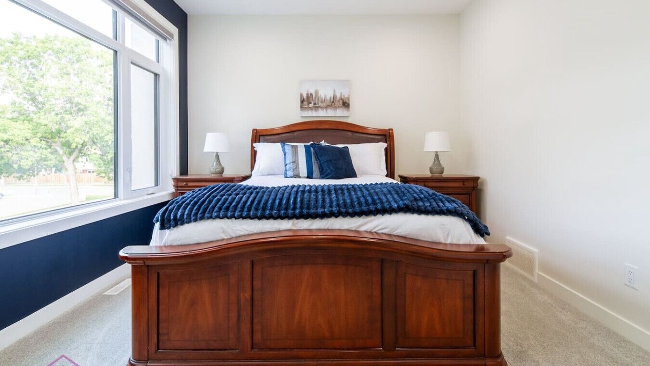 Photo of Bedroom in Jasper Place