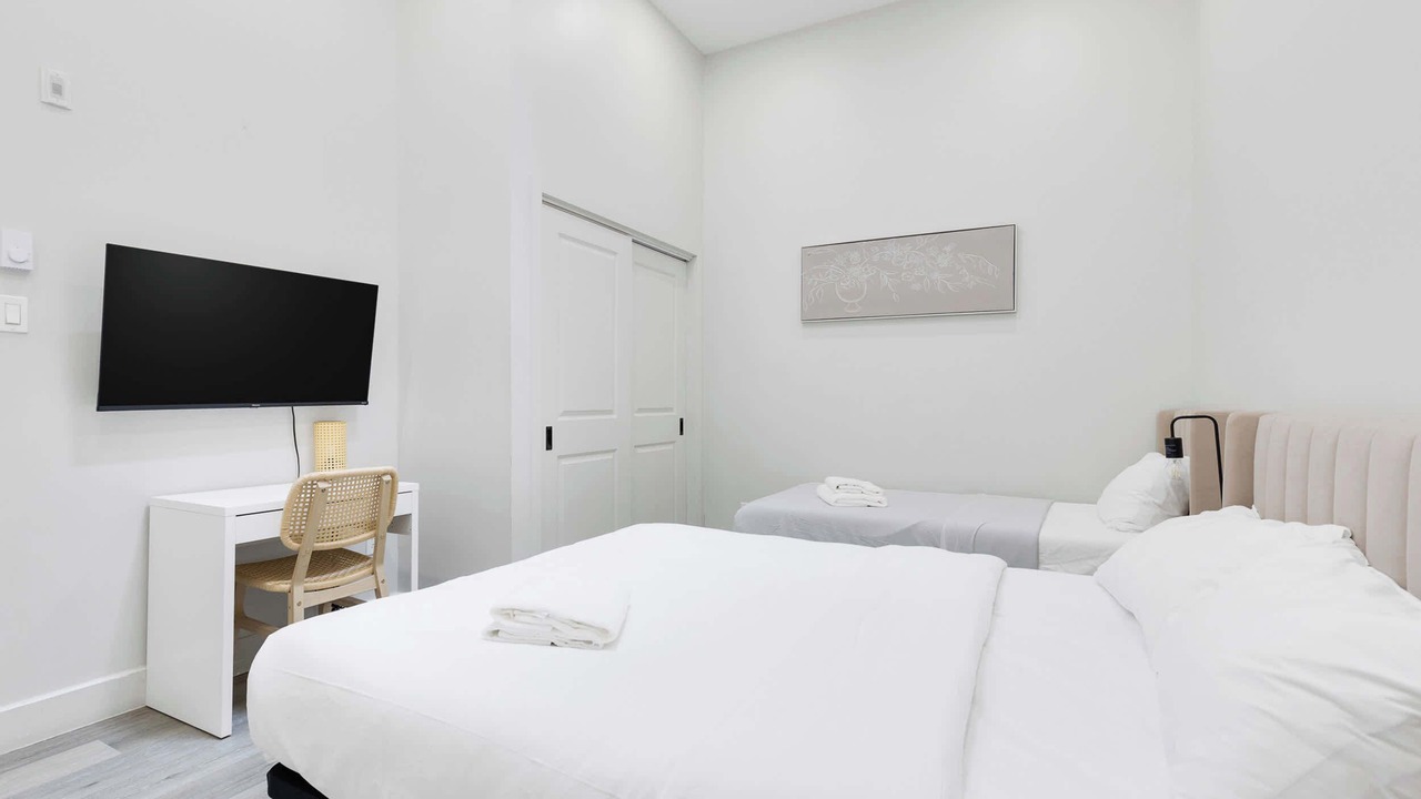 Photo of Bedroom in Griffintown