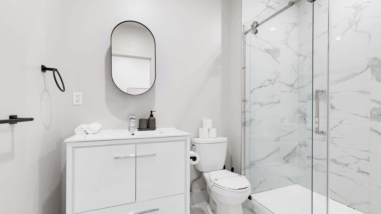 Photo of Bathroom in Griffintown