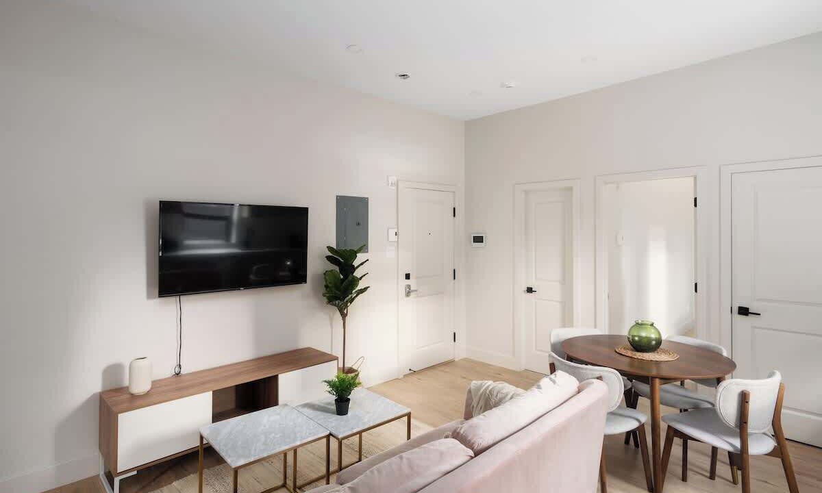 Photo of Livingroom in Griffintown