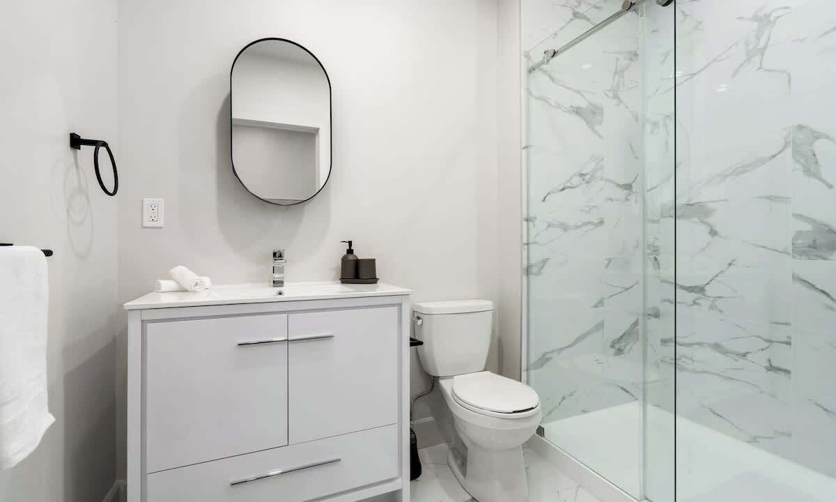 Photo of Bathroom in Griffintown