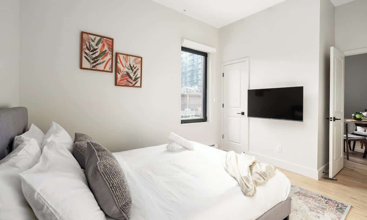 Photo of Bedroom in Griffintown