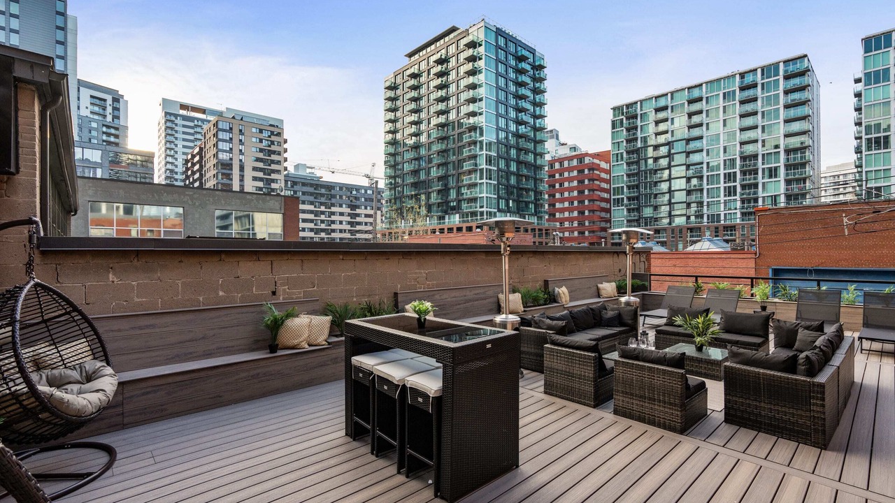 Photo of Patio Balcony in Cite Multimedia