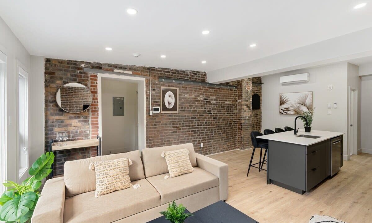 Photo of Livingroom in Cite Multimedia