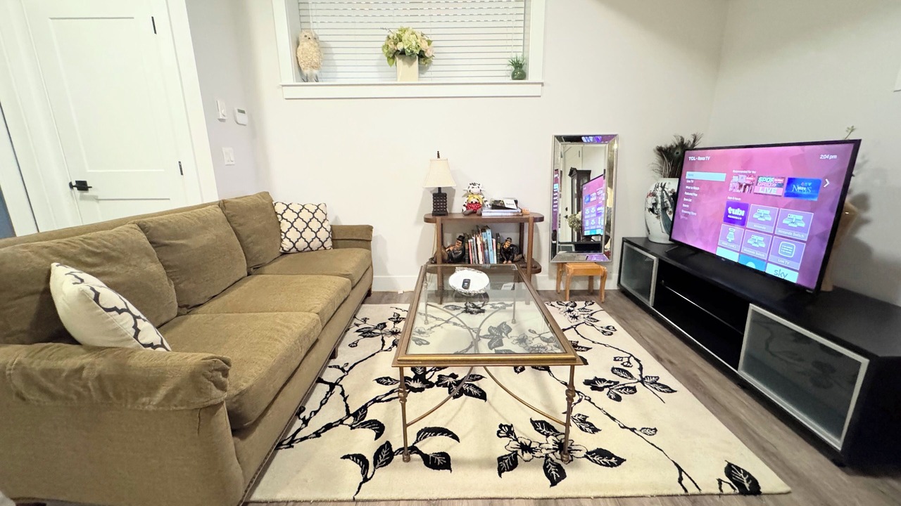 Photo of Livingroom in Surrey