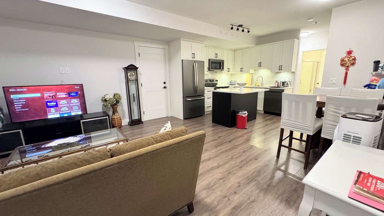 Photo of Livingroom in Surrey