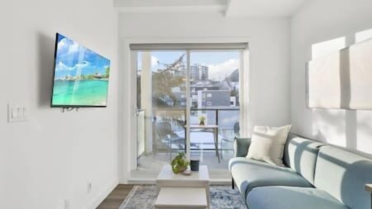 Photo of Livingroom in Crescent Heights