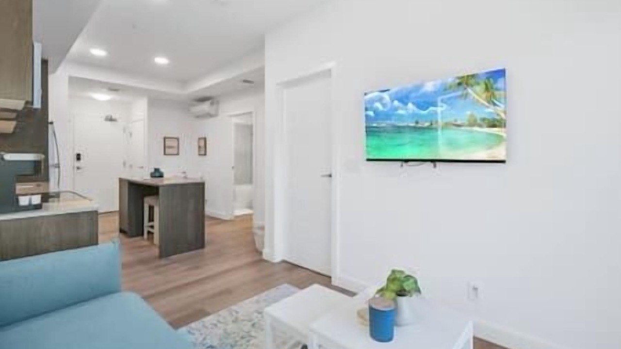 Photo of Livingroom in Crescent Heights