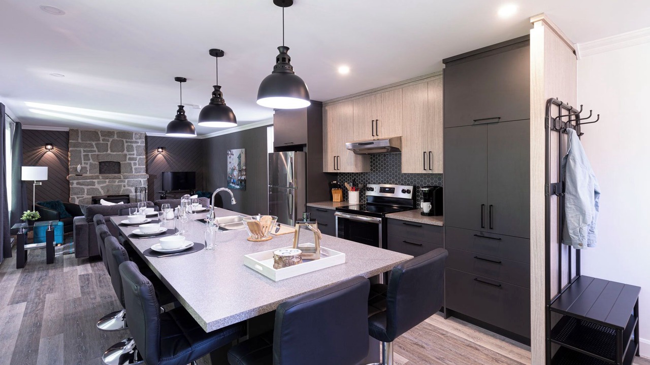 Photo of Kitchen in Saint-Pierre-de-l'lle-d'Orleans