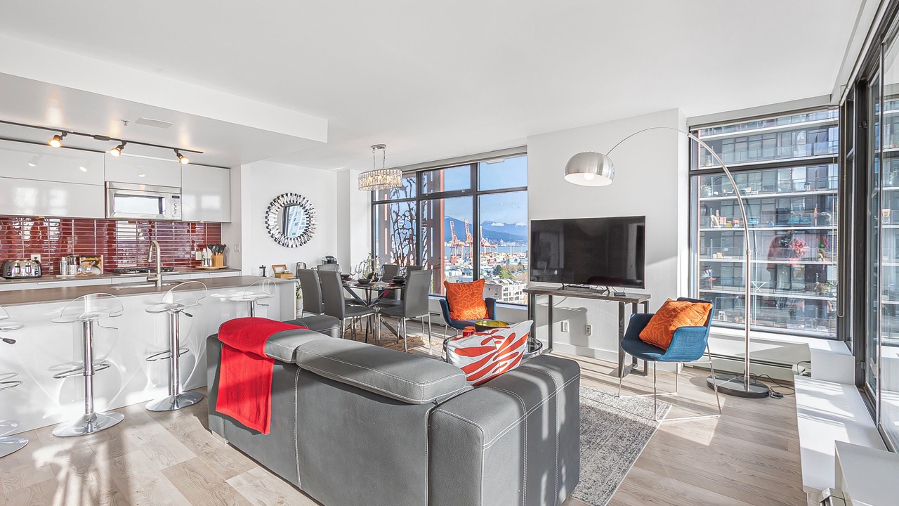 Photo of Livingroom in Gastown