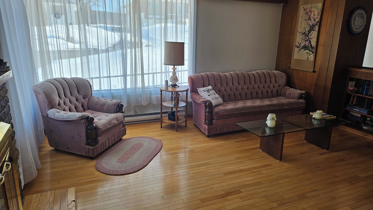 Photo of Livingroom in Campbellton