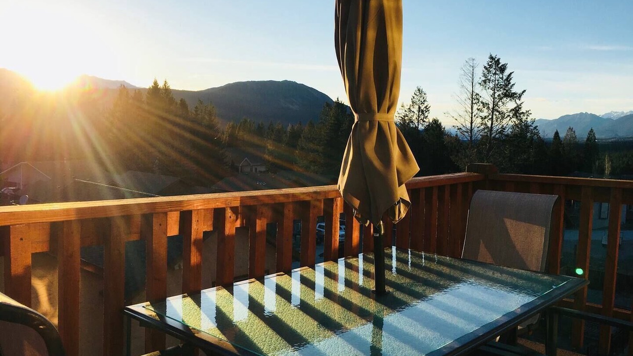 Photo of Patio Balcony in East Kootenay