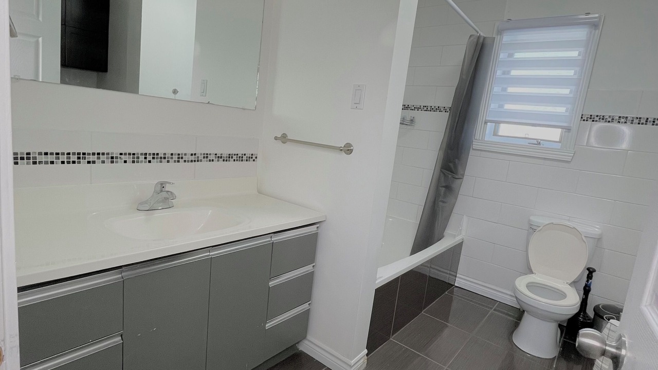 Photo of Bathroom in Salaberry De Valleyfield