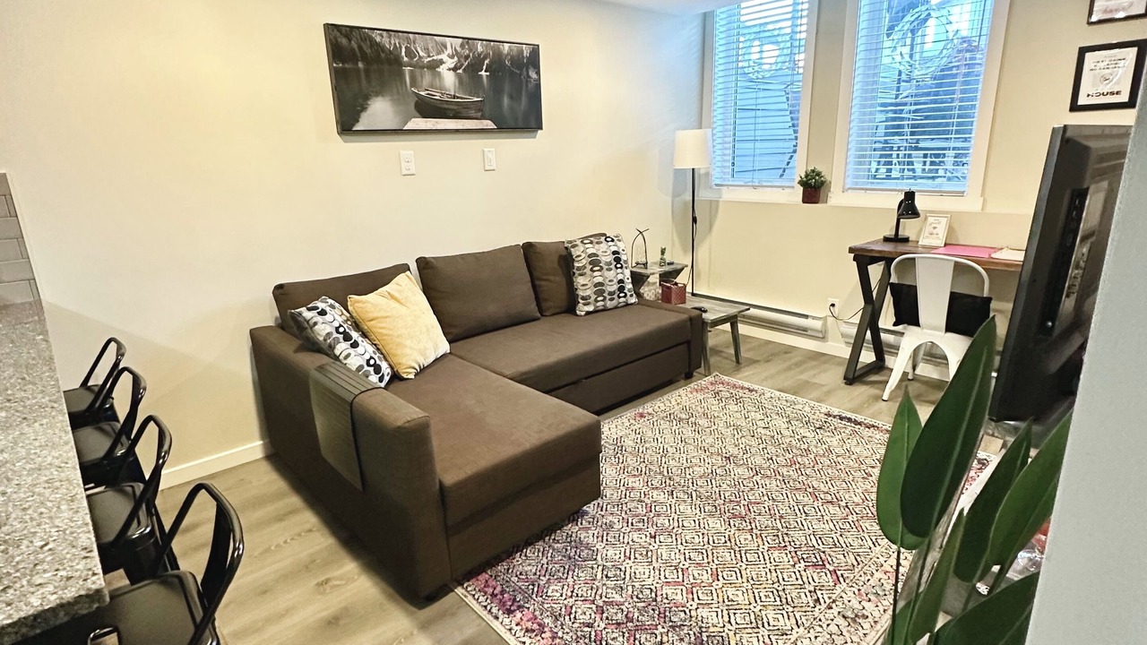 Photo of Livingroom in Seton